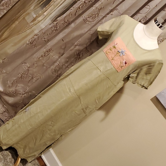 Bleu Bayou Full Maxi Dress with Ribbon Embroidery - Picture 3 of 11